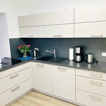 Modern Business Near Expo & Self Check-in & Fast Wifi & Free Parking - Quiet * Hannover